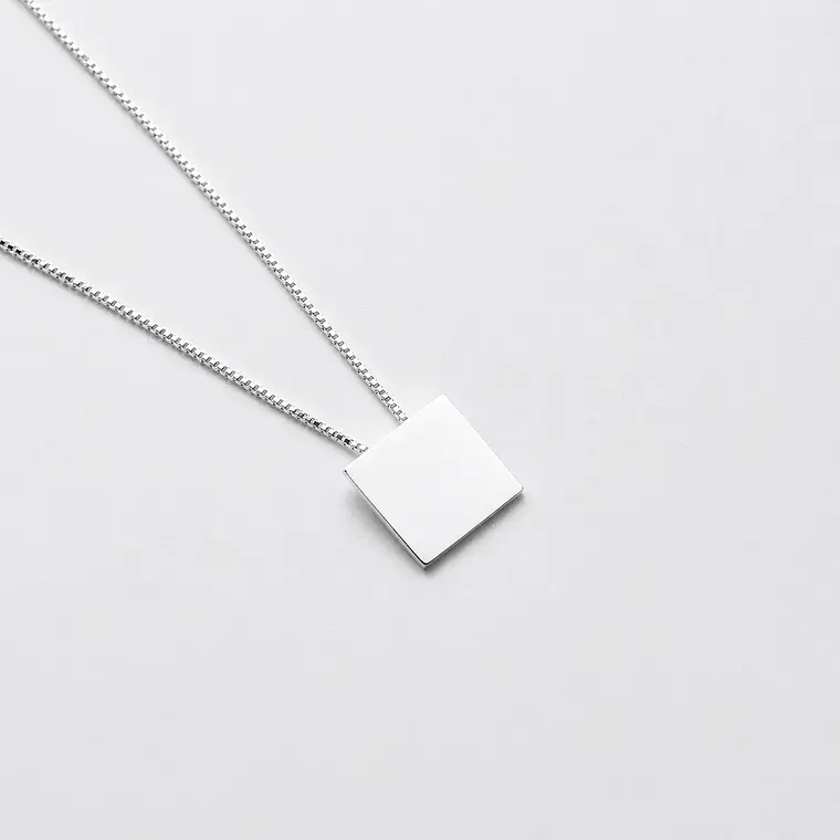 Collar Cuadrado 13x13mm 1