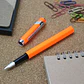 Caran d'Ache Caneta 849 Aparo Laranja Fluo ponta M (CDA840.030) com estojo - thumbnail 2