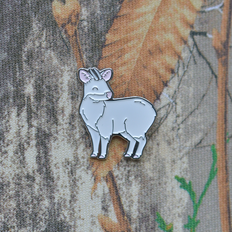 Pin Pudú albino (pack) 2