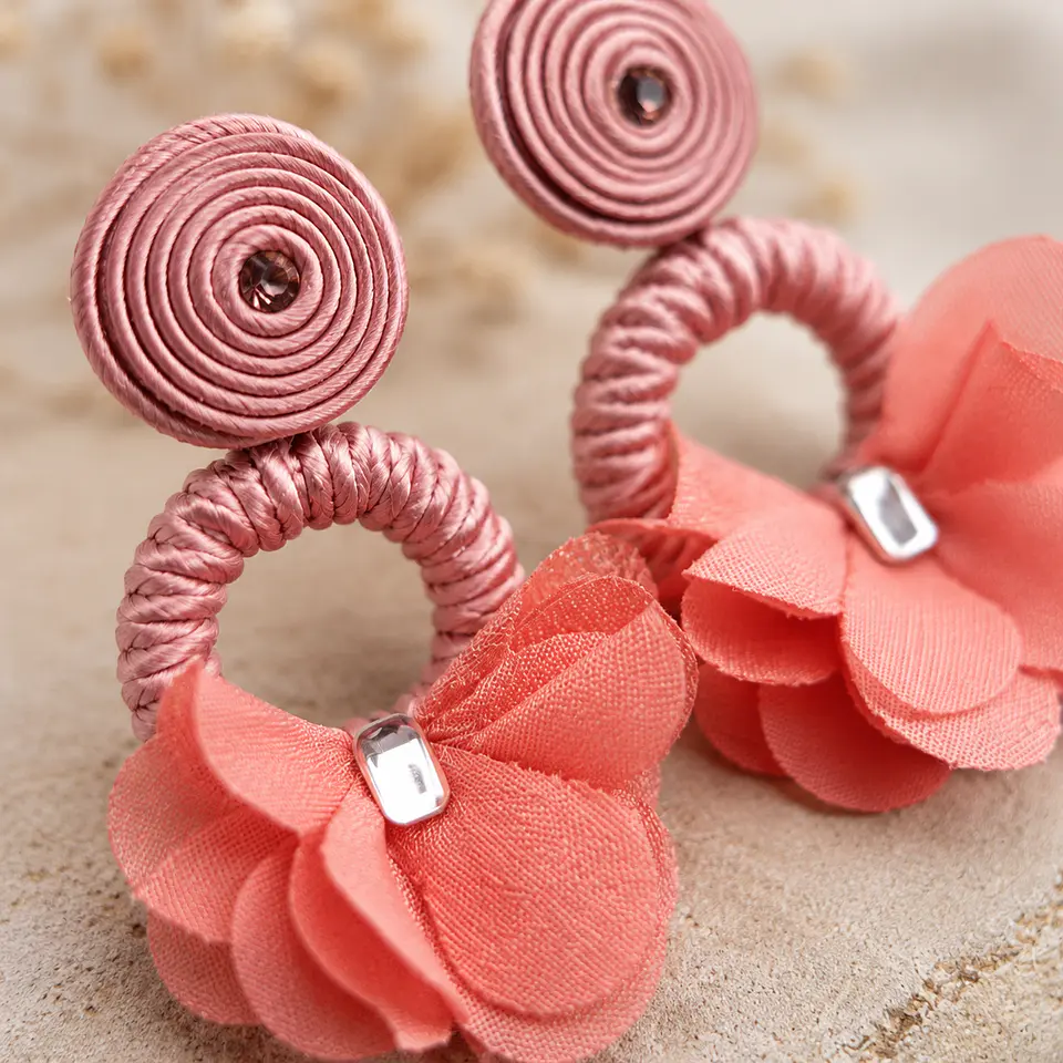 Aretes Koral 3