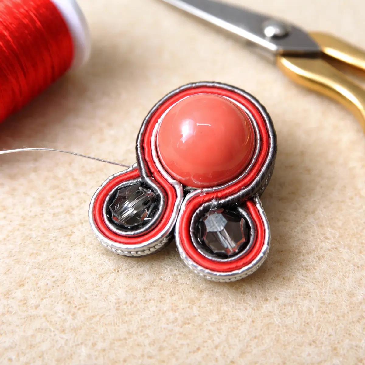 Cursos básicos de soutache (nivel inicial)