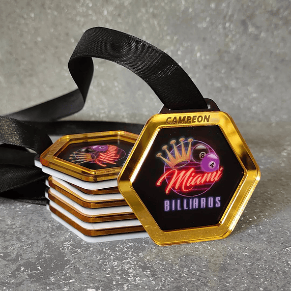 Medalla Hexagonal de Acrílico Sublimada 4