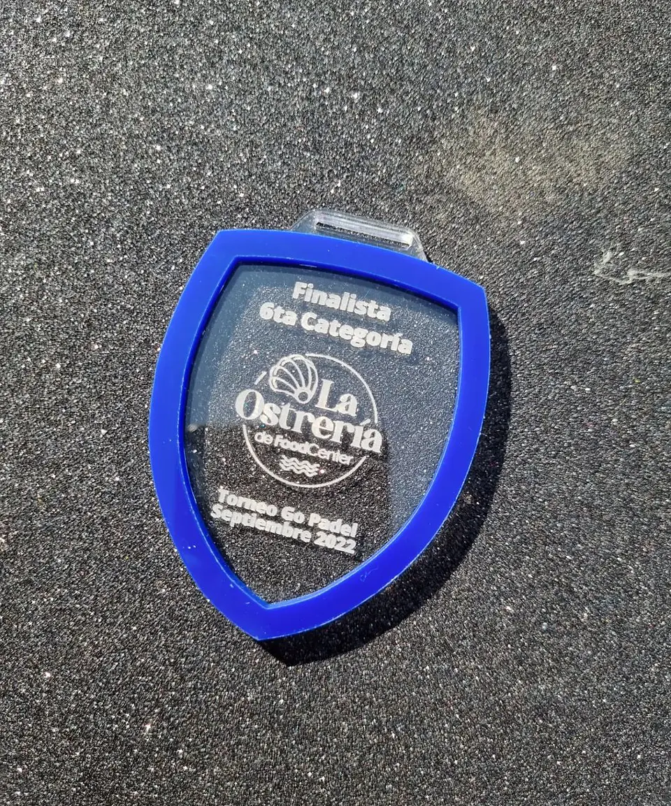Medalla Escudo 3
