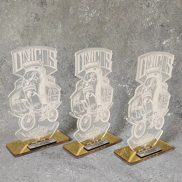 Trofeo Personalizado 3