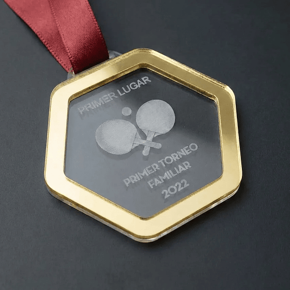 Medalla Hexagonal de Acrílico 1