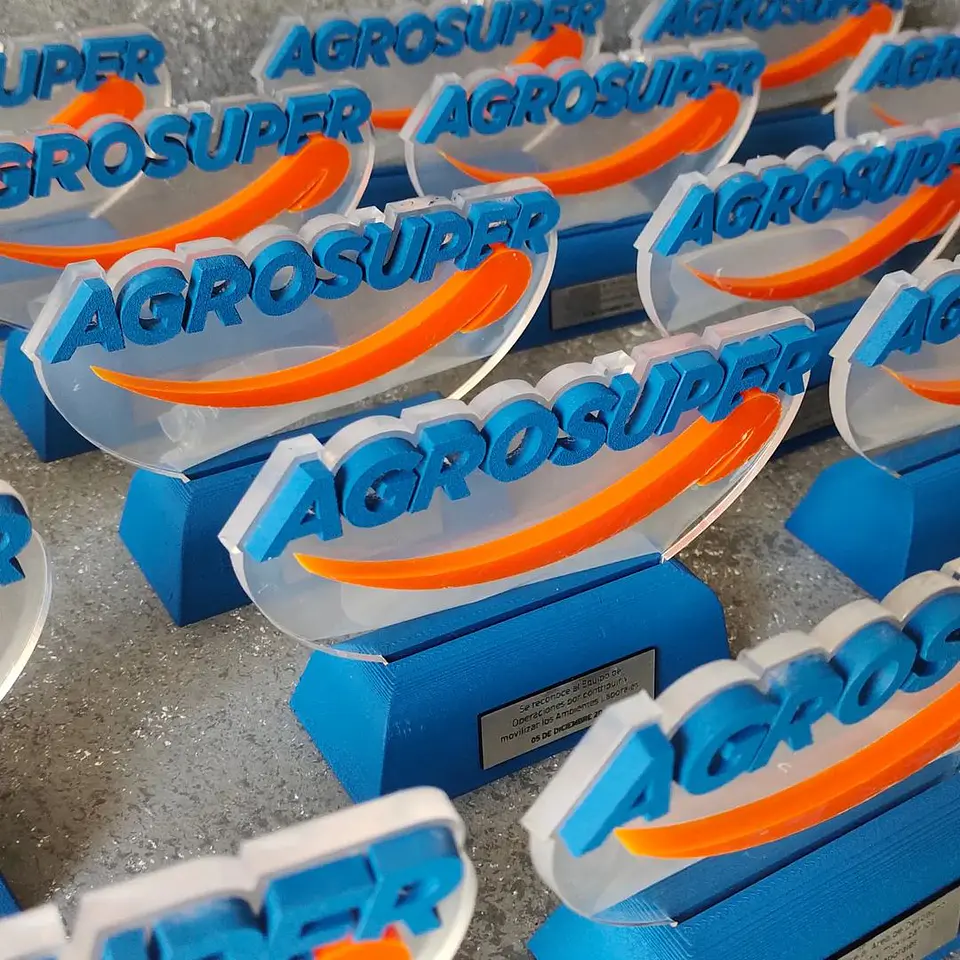 Trofeo Mixto Personalizado 3