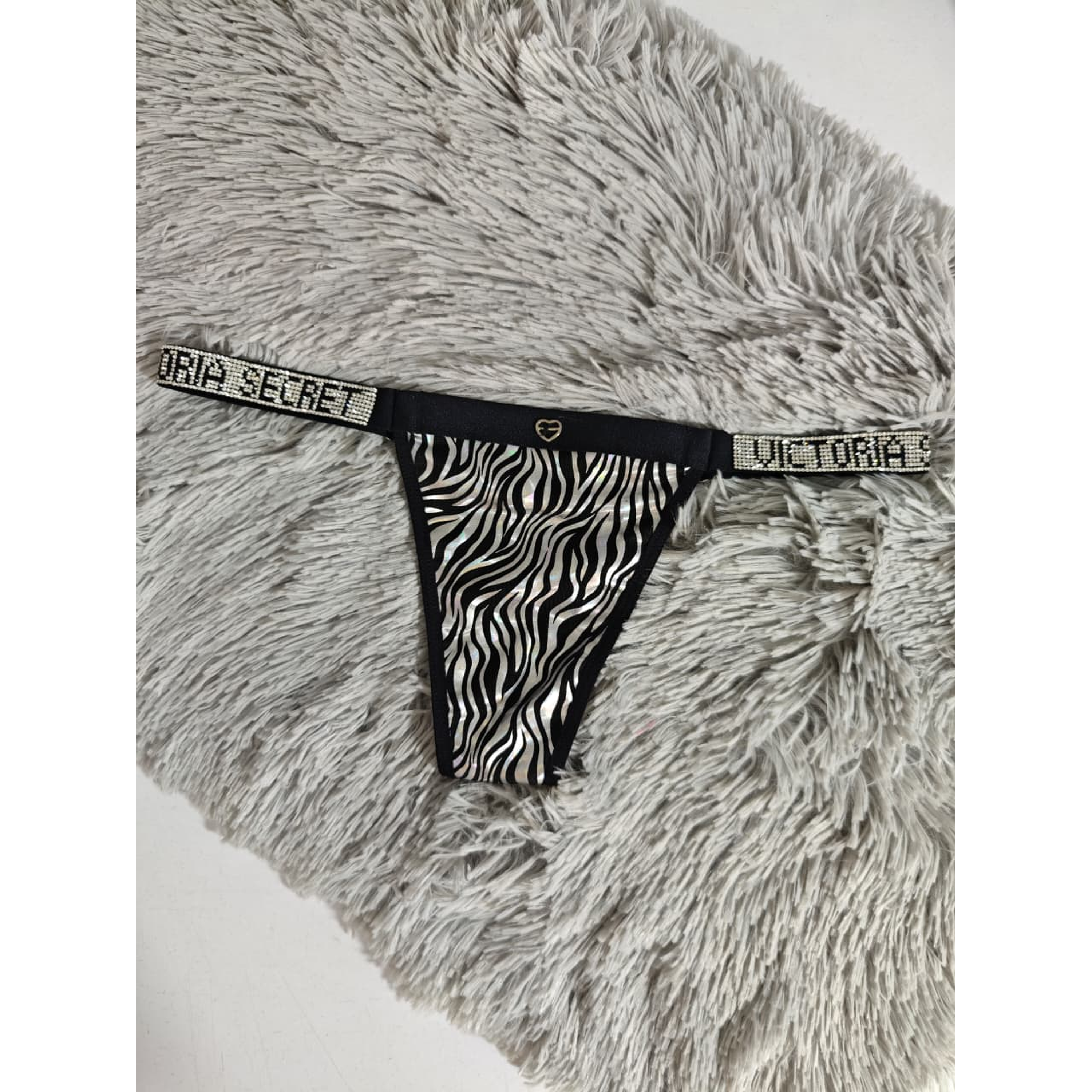 TANGA VS PRINT SALVAJE 4