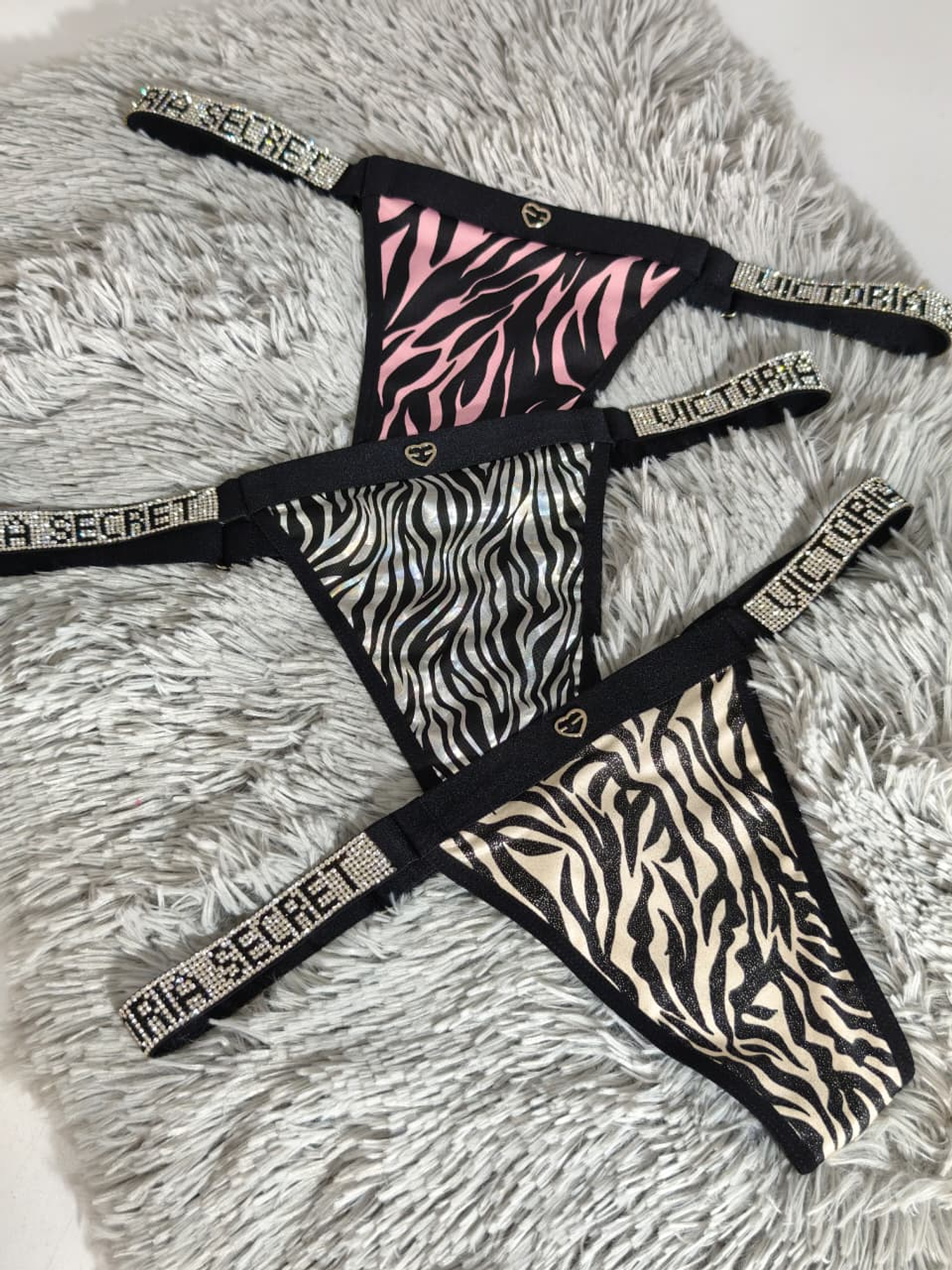 TANGA VS PRINT SALVAJE 1