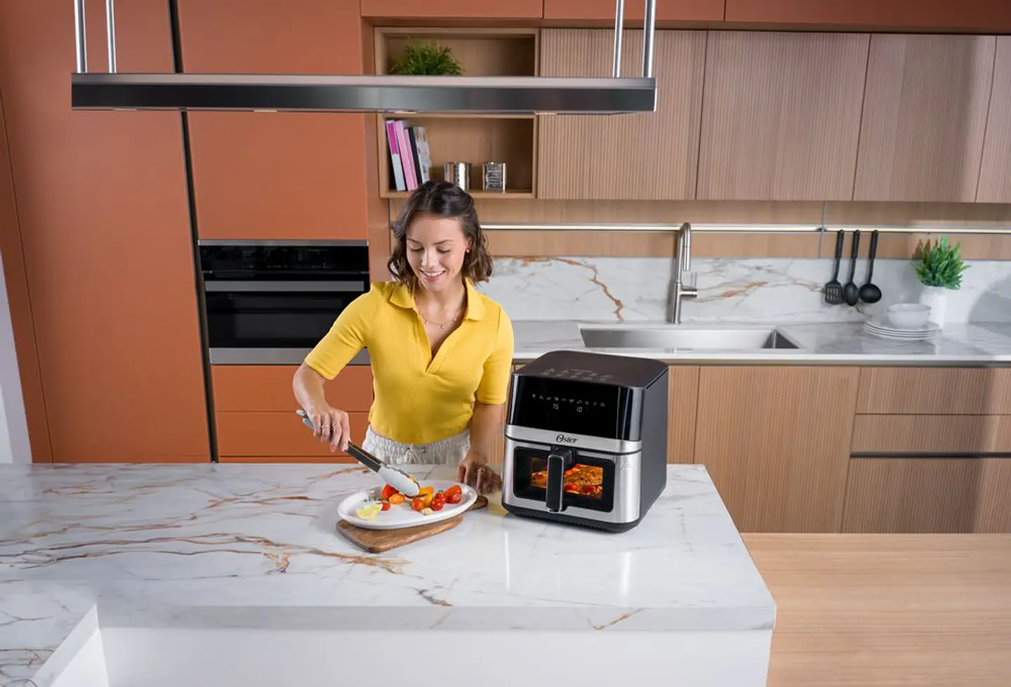 Freidora 7.5 Digital OSTER 7.5 litros Digital Negro con plateado 2204933 2