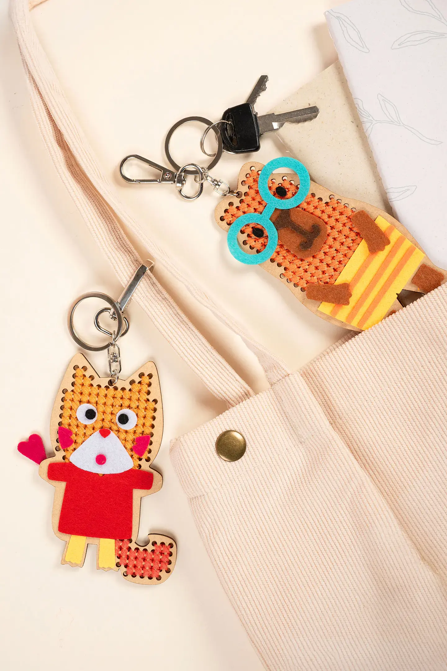 Mini & Maxi - Kit ponto cruz para crianças 4