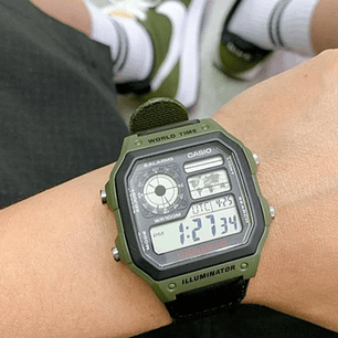 Reloj Casio Royale World Time Correa Cuero Textil AE-1200WHB-3B