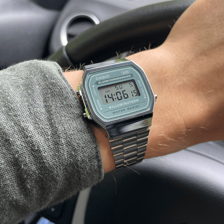 Reloj Casio Vintage Digital Verde Grisáceo A168WA-3A 3