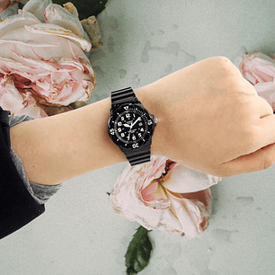 Reloj Casio Mujer Análogo Resina Negro LRW-200H-1B