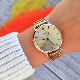 Reloj Casio Análogo Minimalista Dorado LTP-VT01G-9B