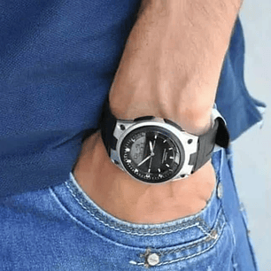 Reloj Casio Vintage Análogo y Digital Telememo AW-80-1AV