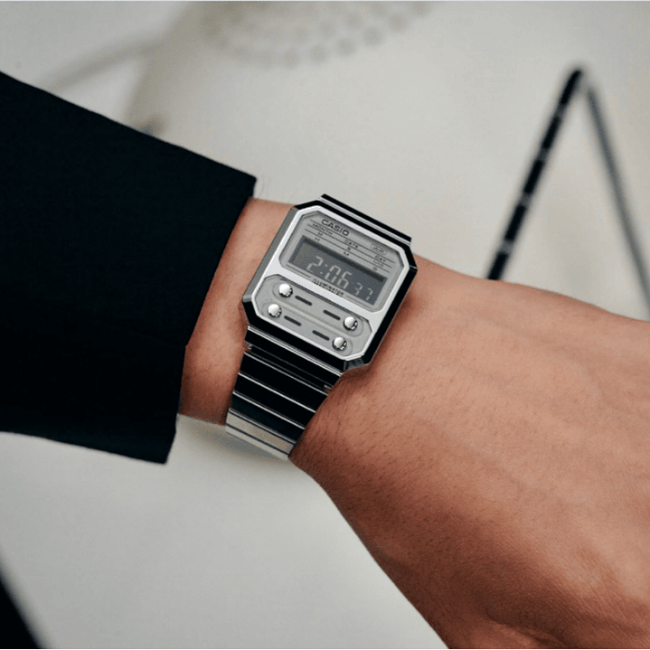 Reloj Casio Vintage Alien Pantalla Negativa A100WE-7B 2