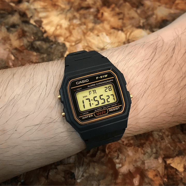 Reloj Casio Vintage Original Línea Dorado/Amarillo F-91WG-9 2