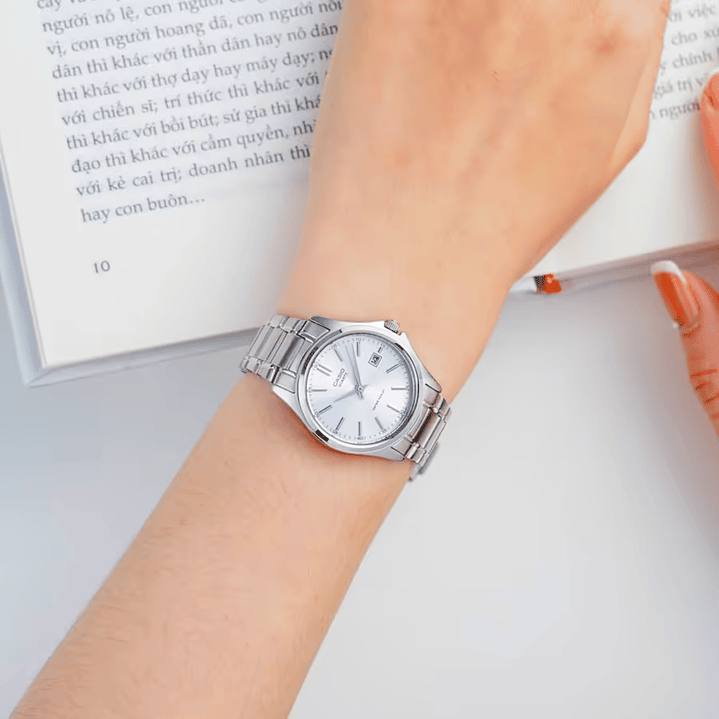 Reloj Casio Vintage Análogo Plateado LTP-1183A-7A 2