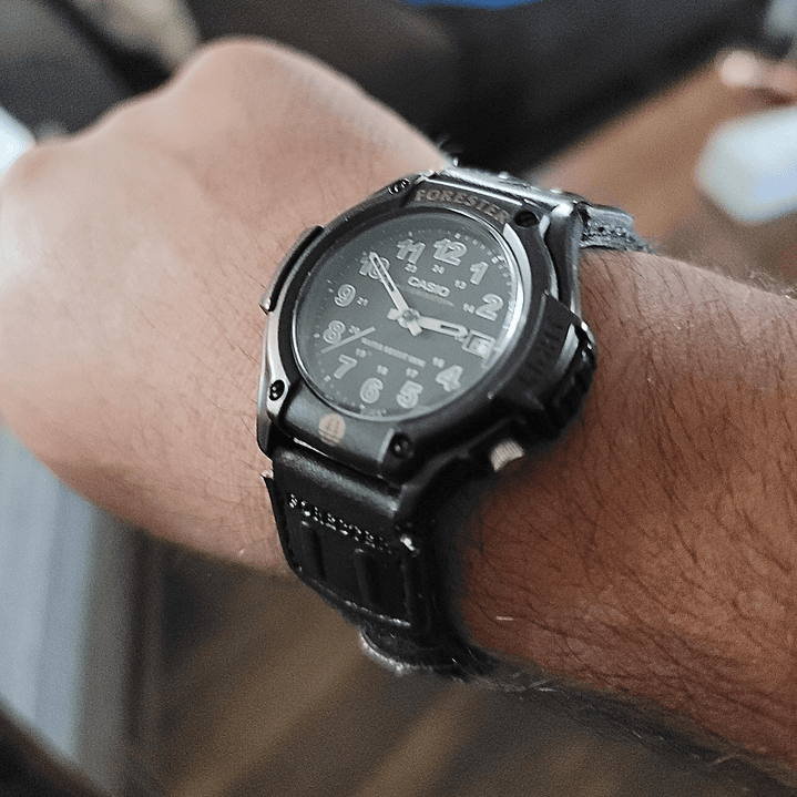 Reloj Casio Vintage Forester Velcro FT-500WC-1BV 2