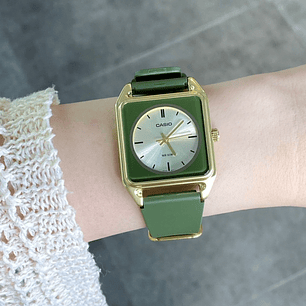 Reloj Casio Vintage Análogo Cuadrado Unisex MTP-B170-3EV