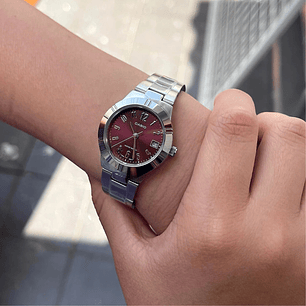 Reloj Casio Mini Vintage Análogo Burdeo LTP-1241D-4A2 