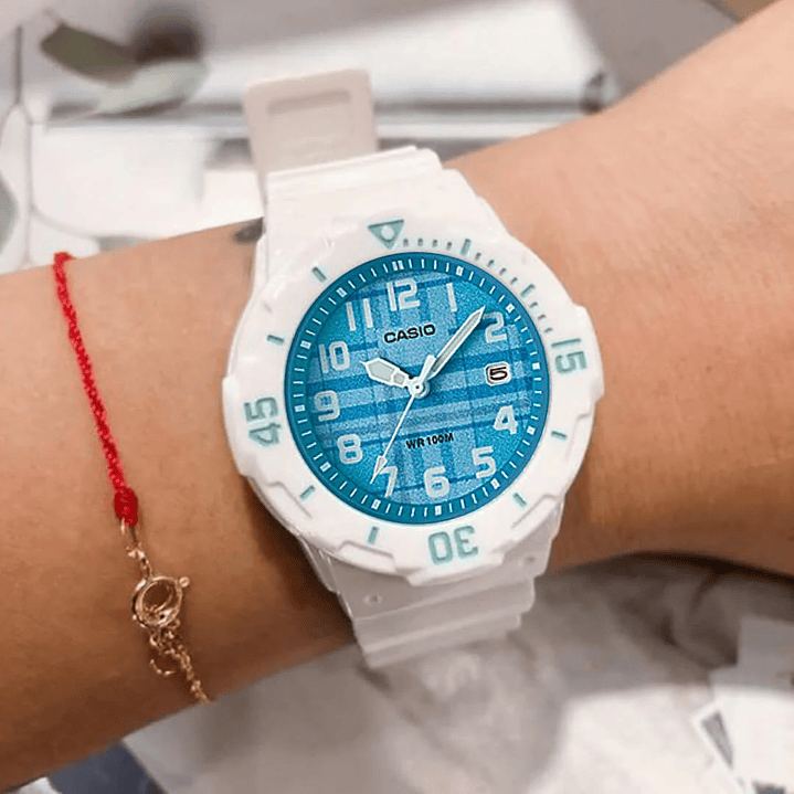 Reloj Casio Mujer Resina Blanco Celeste LRW-200H-2C 2