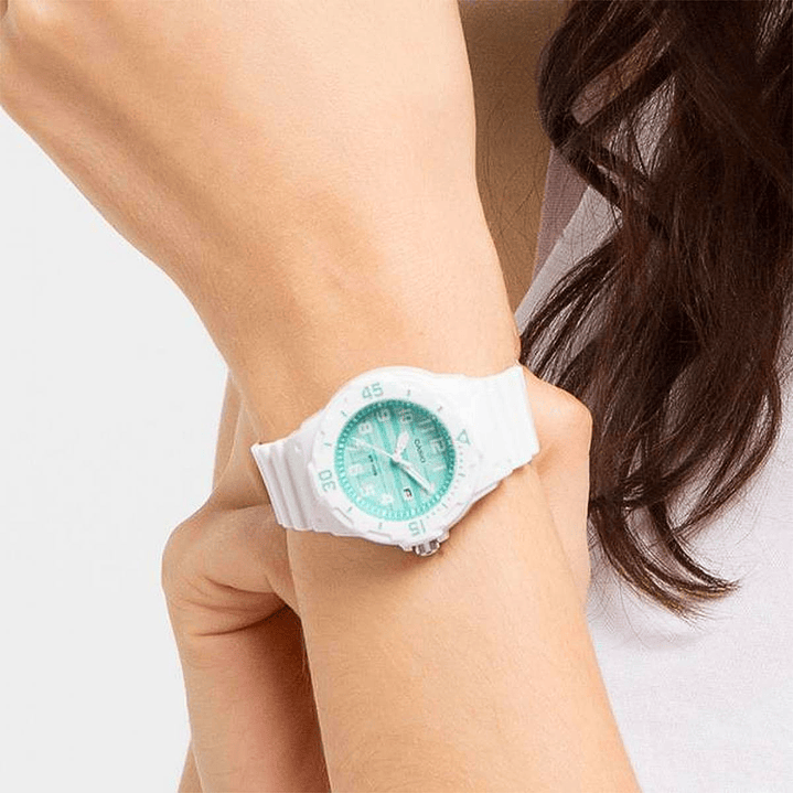 Reloj Casio Mujer Resina Blanco Verde LRW-200H-3C 2