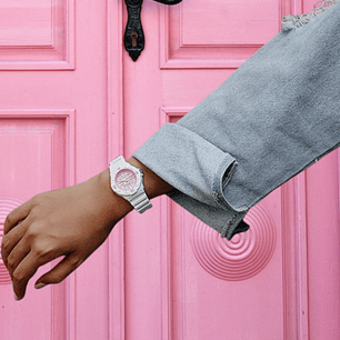 Reloj Casio Mujer Resina Blanco Rosado LRW-200H-4C