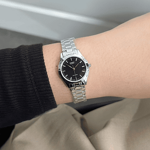 Reloj Mini Casio Vintage Análogo Mujer Plateado LTP-1275D-1A