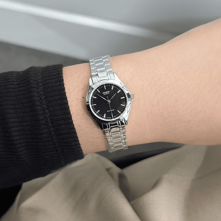 Reloj Mini Casio Vintage Análogo Mujer Plateado LTP-1275D-1A 2