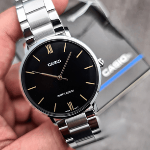 Reloj Casio Análogo Hombre Minimalista Plateado MTP-VT01D-1B