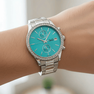 Reloj Q&Q Mujer Plateado Azul Tiffany con brillos C70A-001PY
