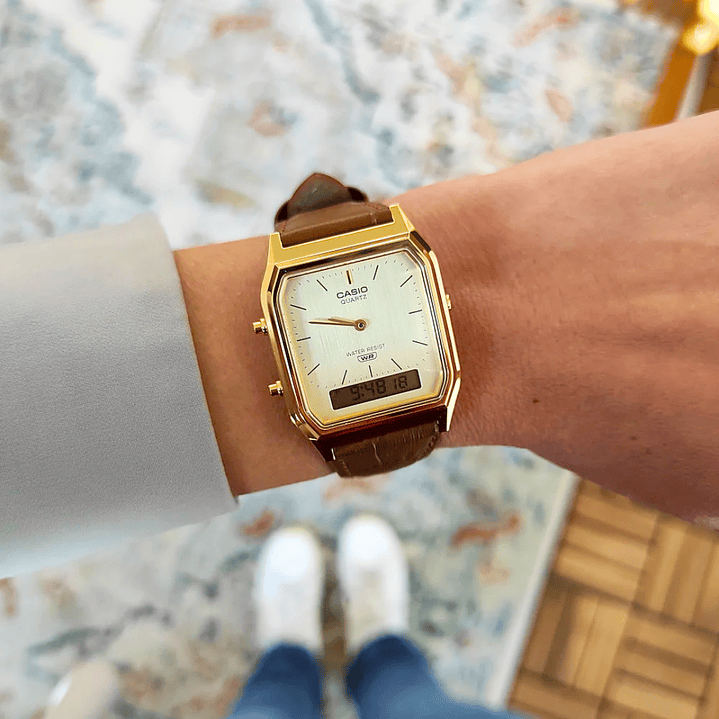 Reloj Casio Vintage Unisex Correa Cuero AQ-230EGL-9A 2