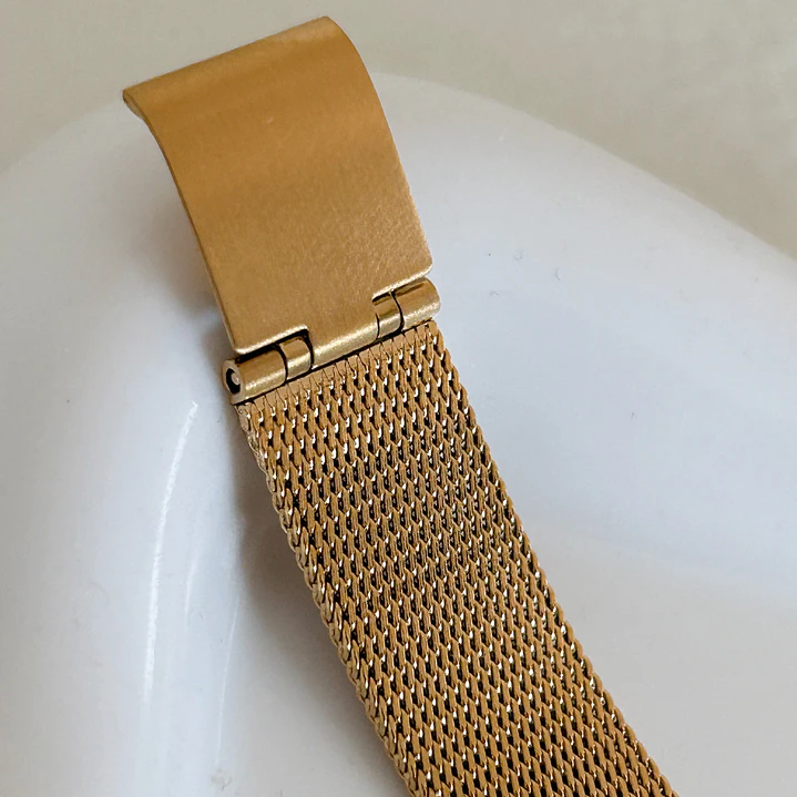 Casio Mini Vintage LA-670WGA-9  + correa milanese acero inoxidable  4