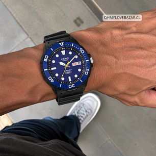 Reloj Casio Análogo con Bisel Giratorio MRW-230H-2E