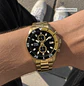 Reloj Q&Q Hombre Análogo Dorado A42A-003PY - Miniatura 2