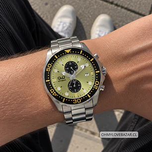 Reloj Q&Q Hombre Análogo Tamaño Grande A43A-002PY