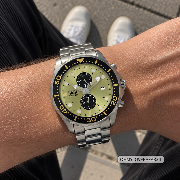 Reloj Q&Q Hombre Análogo Tamaño Grande A43A-002PY 2