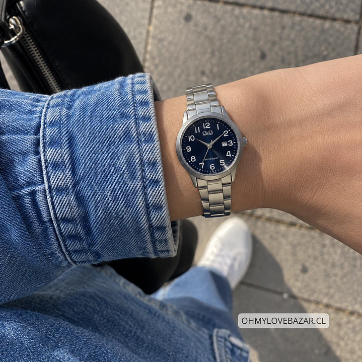 Reloj Q&Q Mini Mujer Análogo Plateado Azul A45A-002PY 1