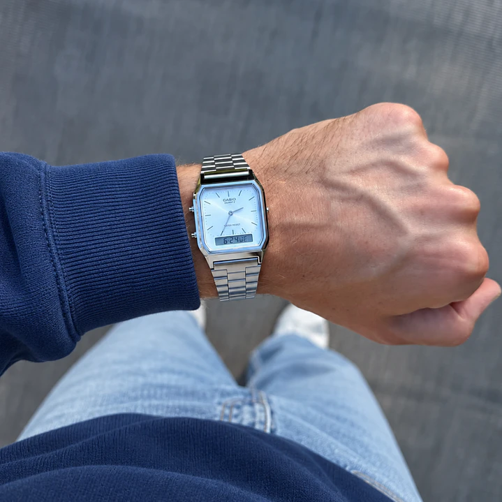 Reloj Casio Vintage Original Ice Blue AQ-230A-2A1  3