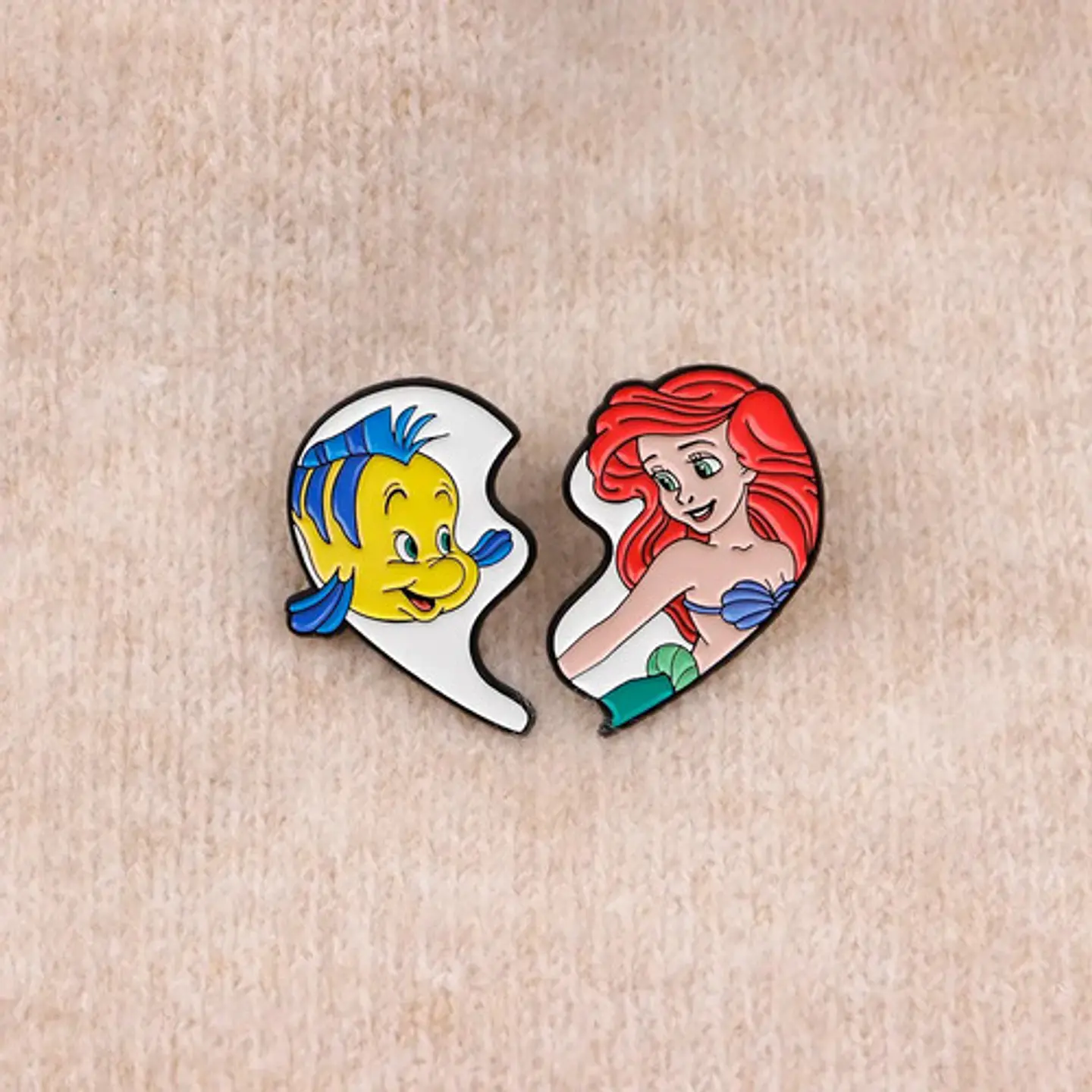 Pins De Ariel / La Sirenita / Broches Metálicos (pines) 15