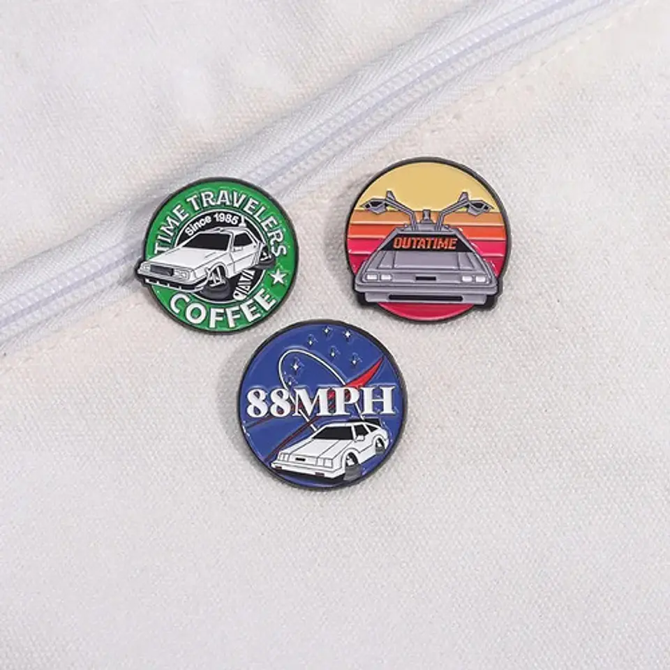 Pins Volver Al Futuro / Back To The Future / Pines Metálicos 17