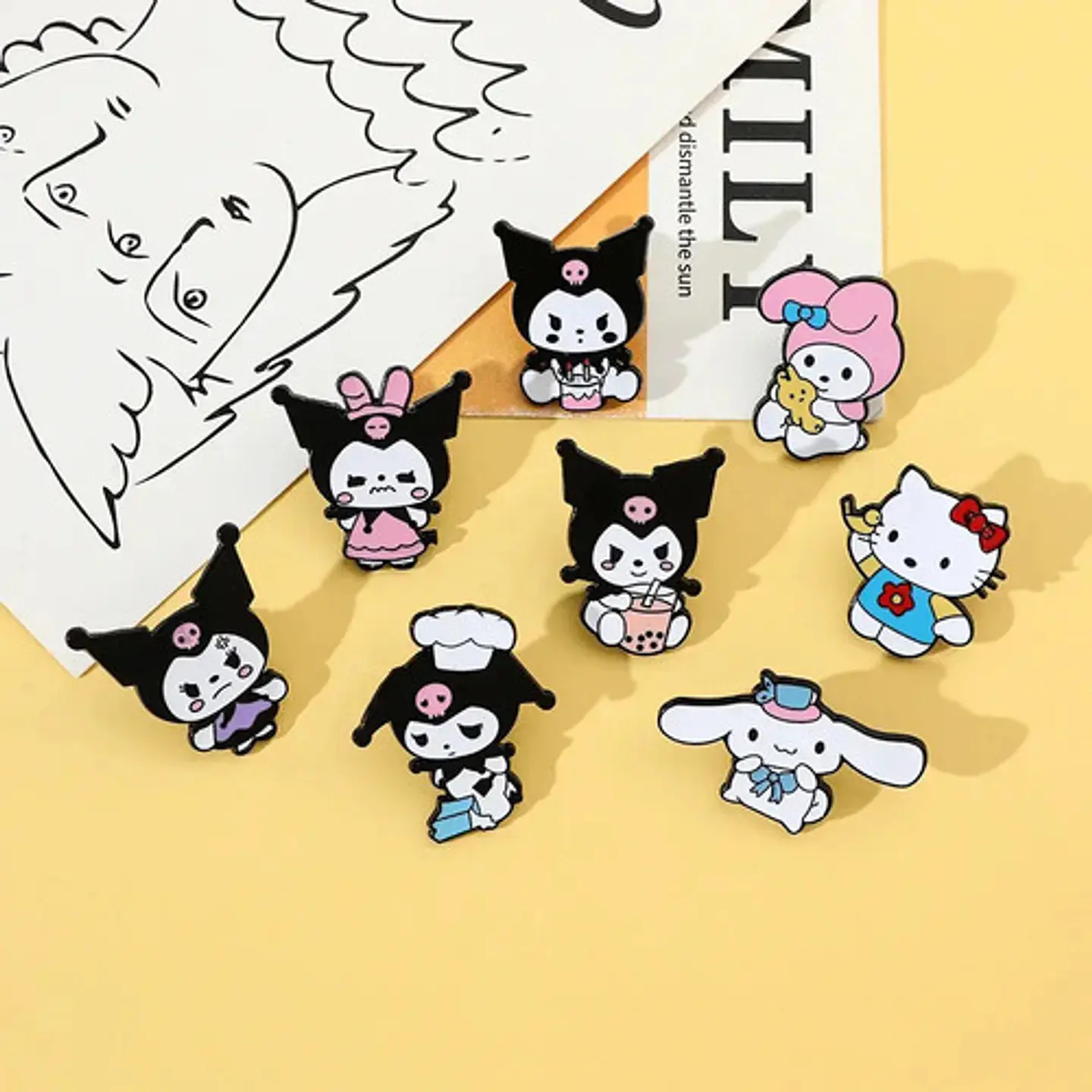 Pins Kuromi / Hello Kitty / (pines) Broches Metálicos 8