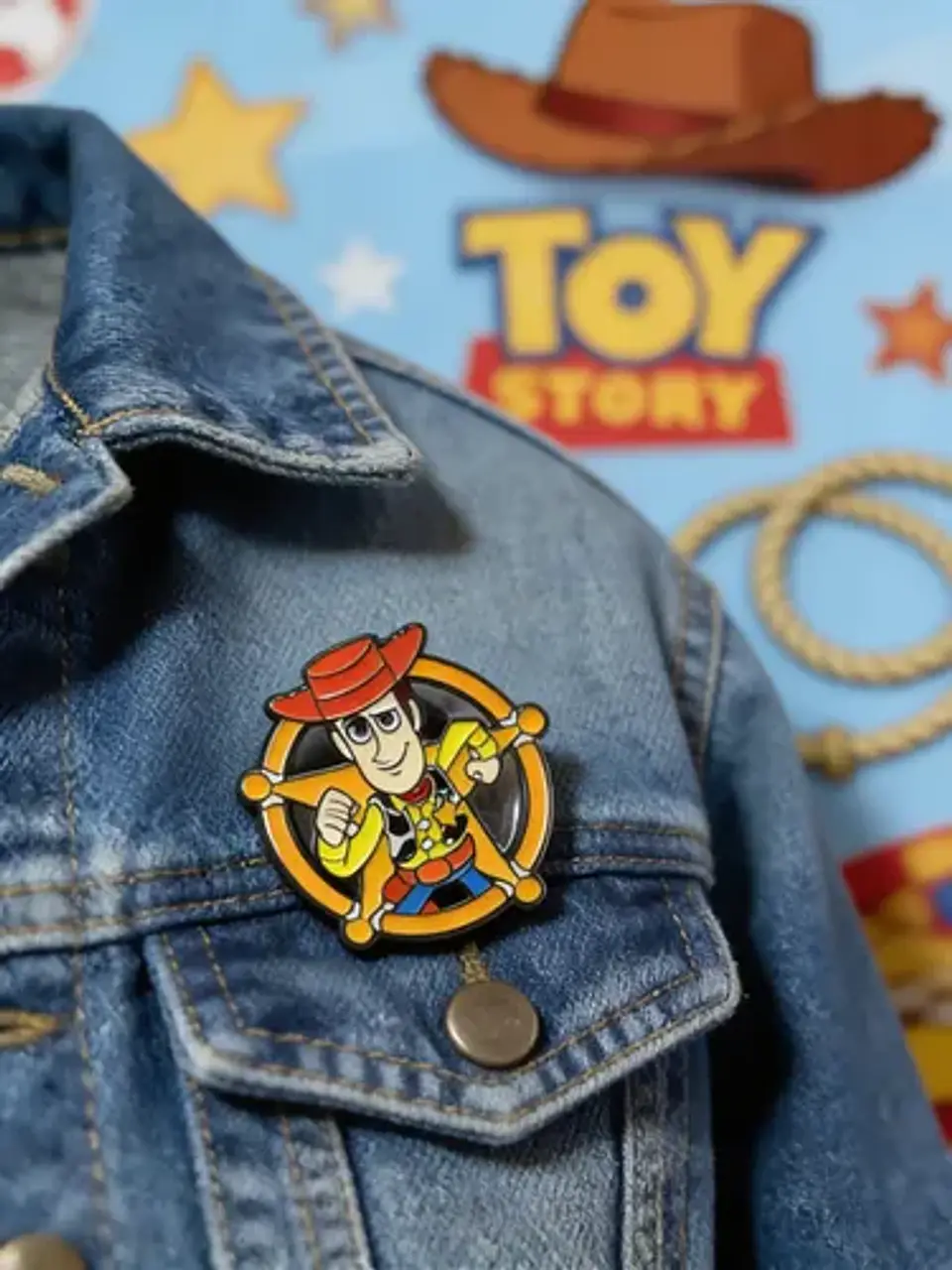 Pins Sheriff Woody / Toy Story / (pines) Broches Metálicos 5