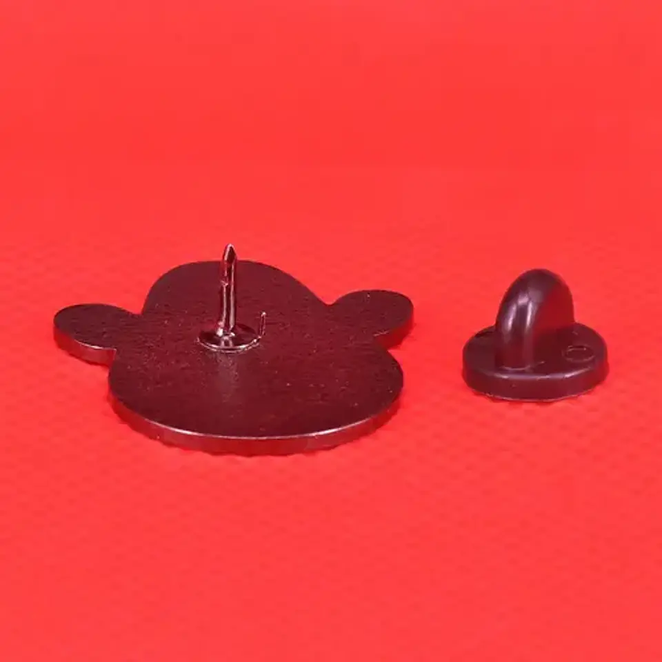 Pins De Palta Kawaii / Palta / Broches Metálicos (pines) 16