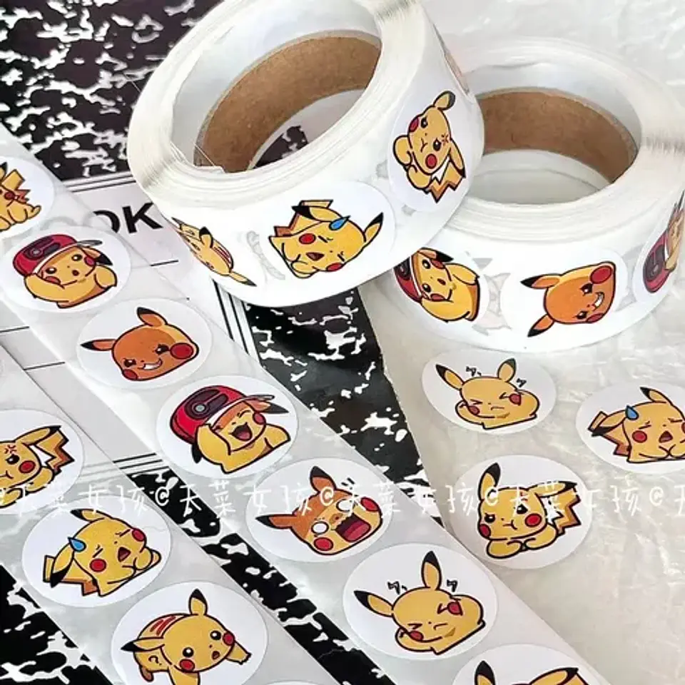 Pikachu - Set De 500 Stickers / Rollo De Pegatinas 2