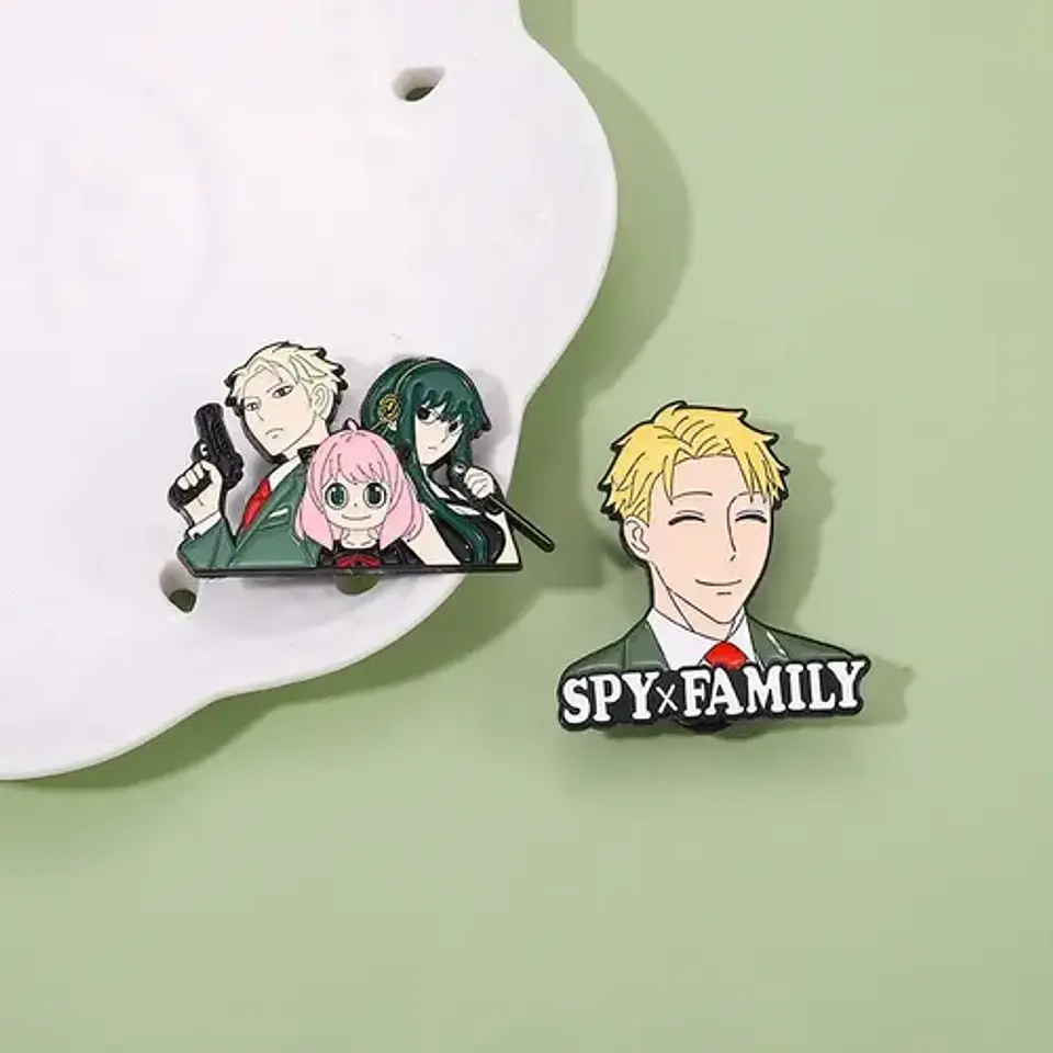 Pins Spy X Family / Spy X Family / Pines Metálicos (broches) 14