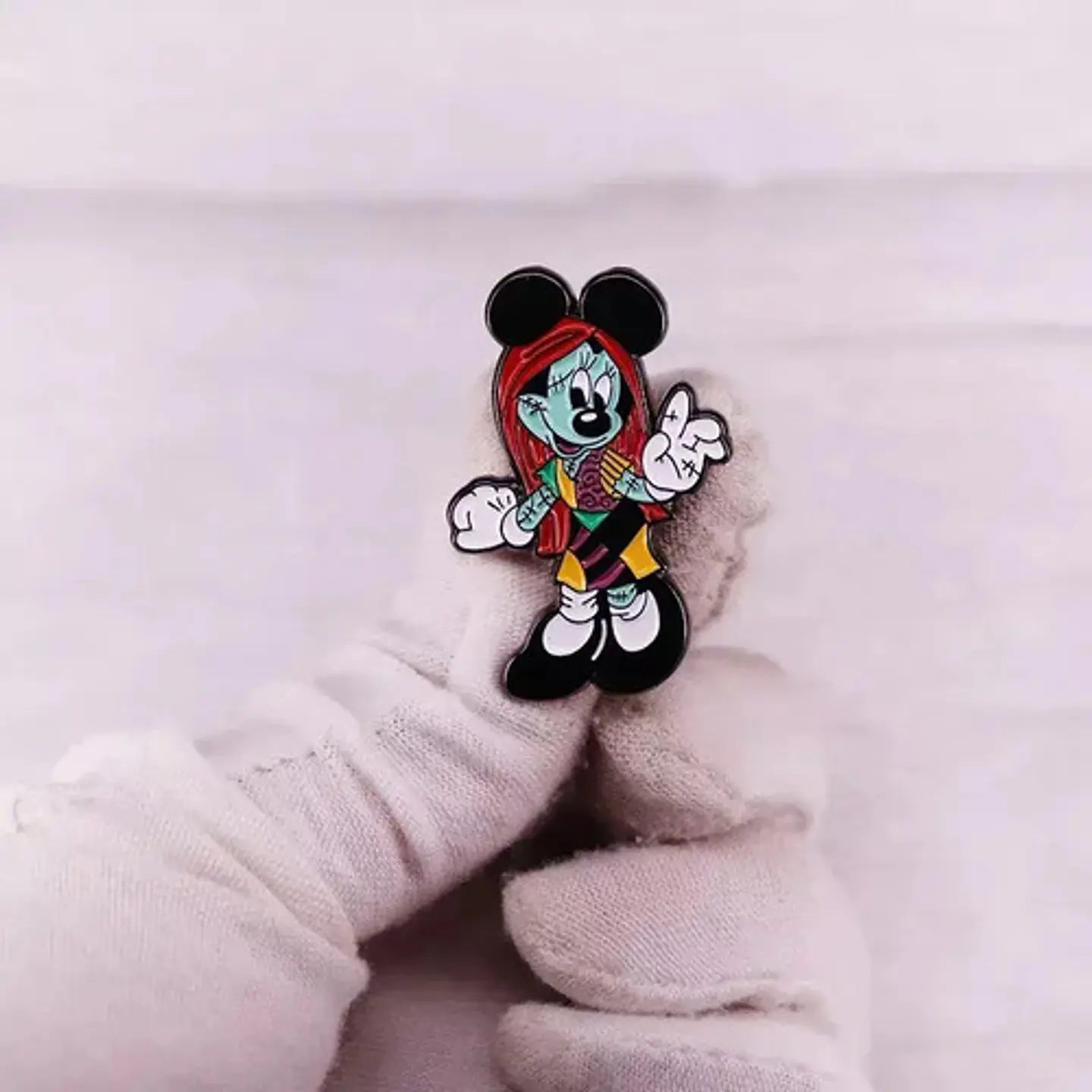 Pins De Minnie Mouse / Disney / Pines Metálicos (broches) 2