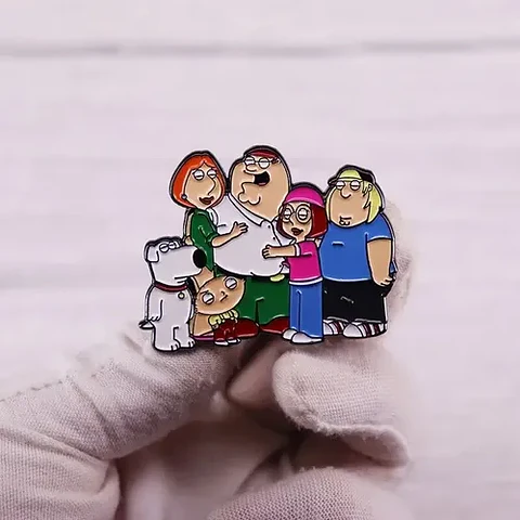 Pins De Padre De Familia / Family Guy / Broches Metálicos