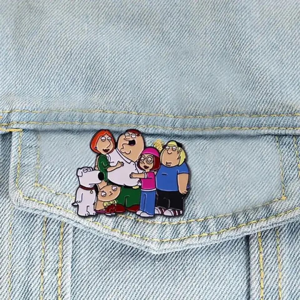 Pins De Padre De Familia / Family Guy / Broches Metálicos 3